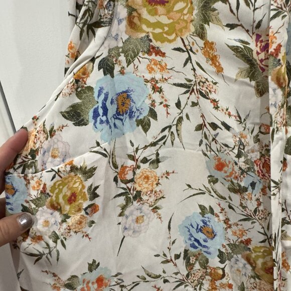 Rose & Olive Cream Floral Sheer Top EUC - Picture 3 of 9